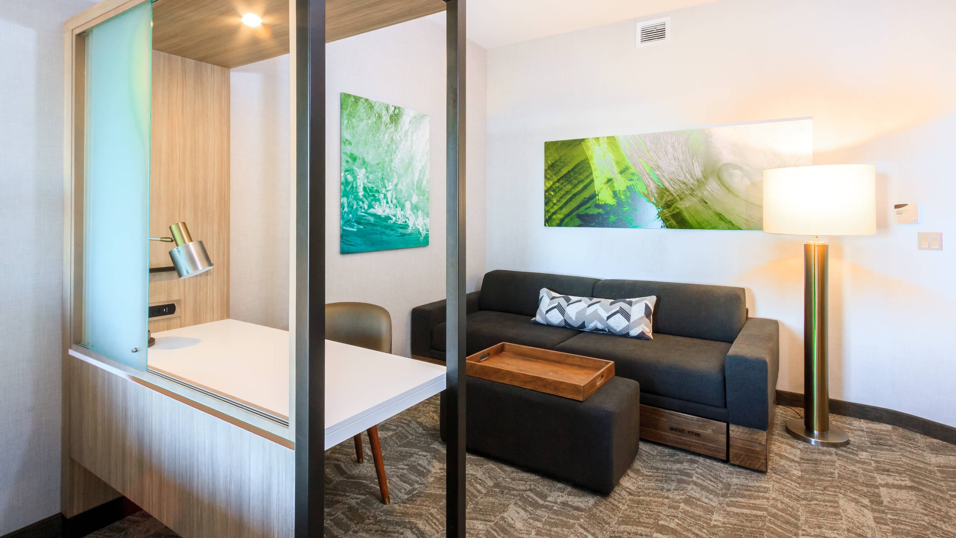 Suite - Image 2