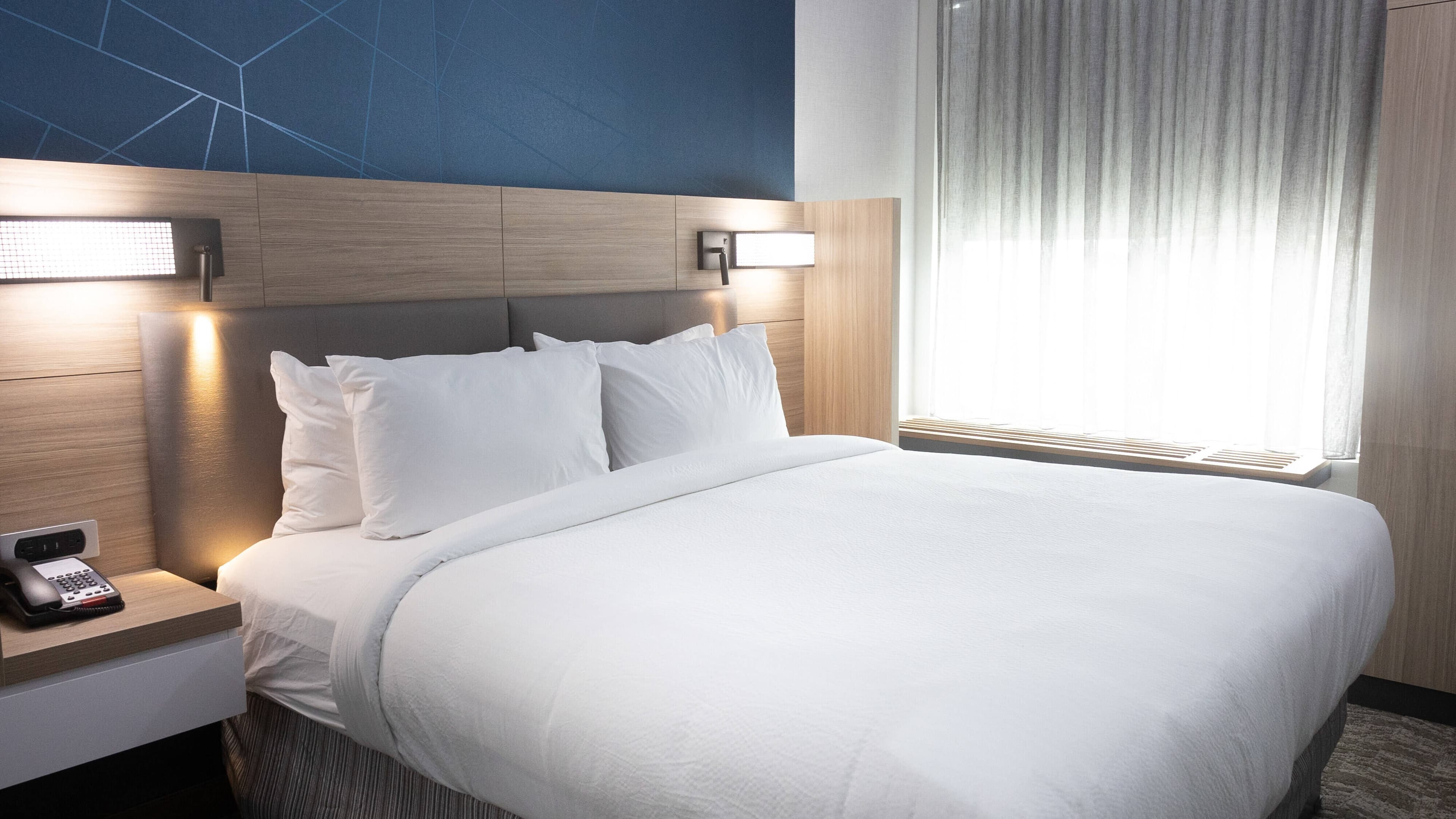 Suite - Image 2