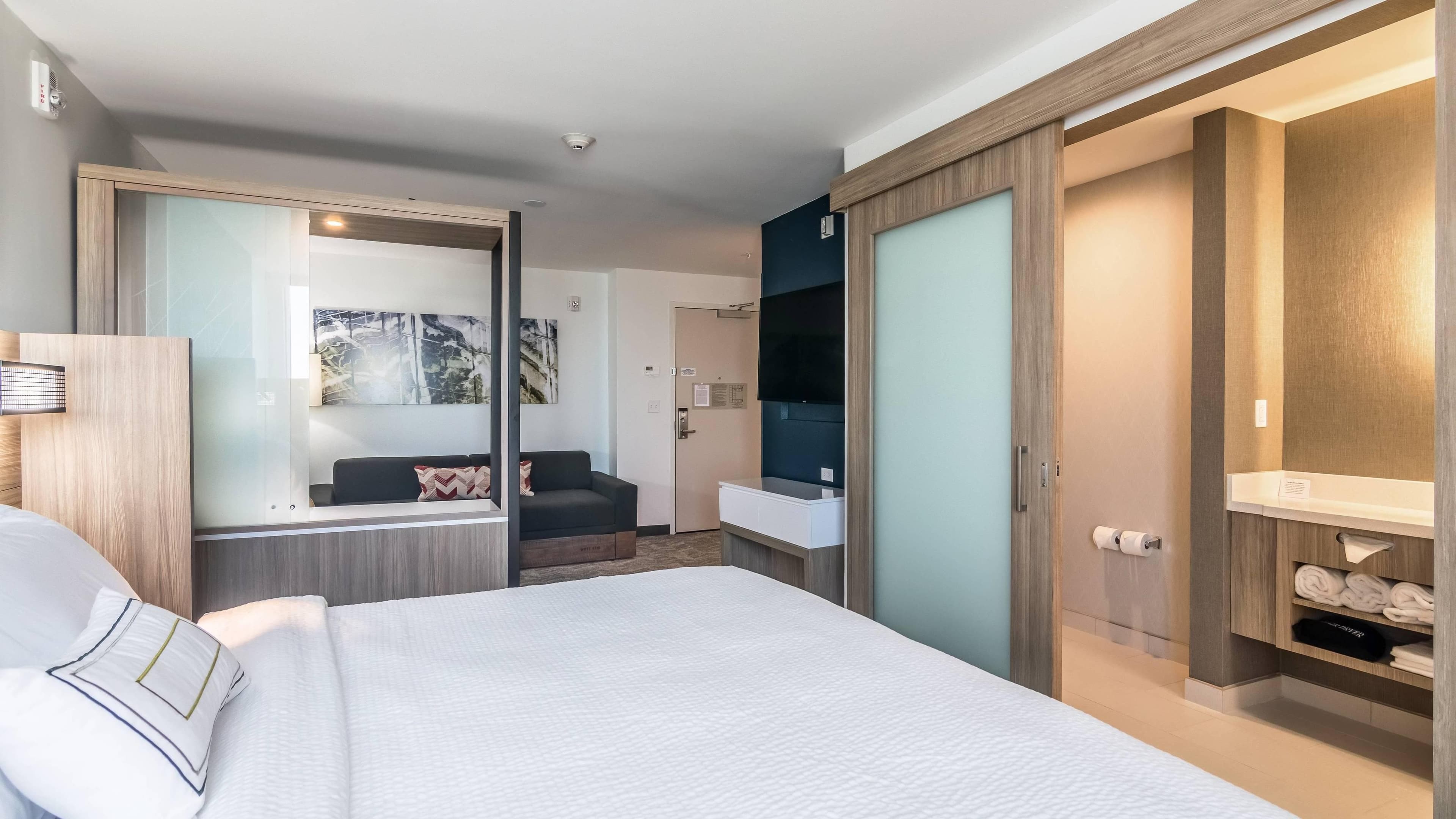 Suite - Image 2