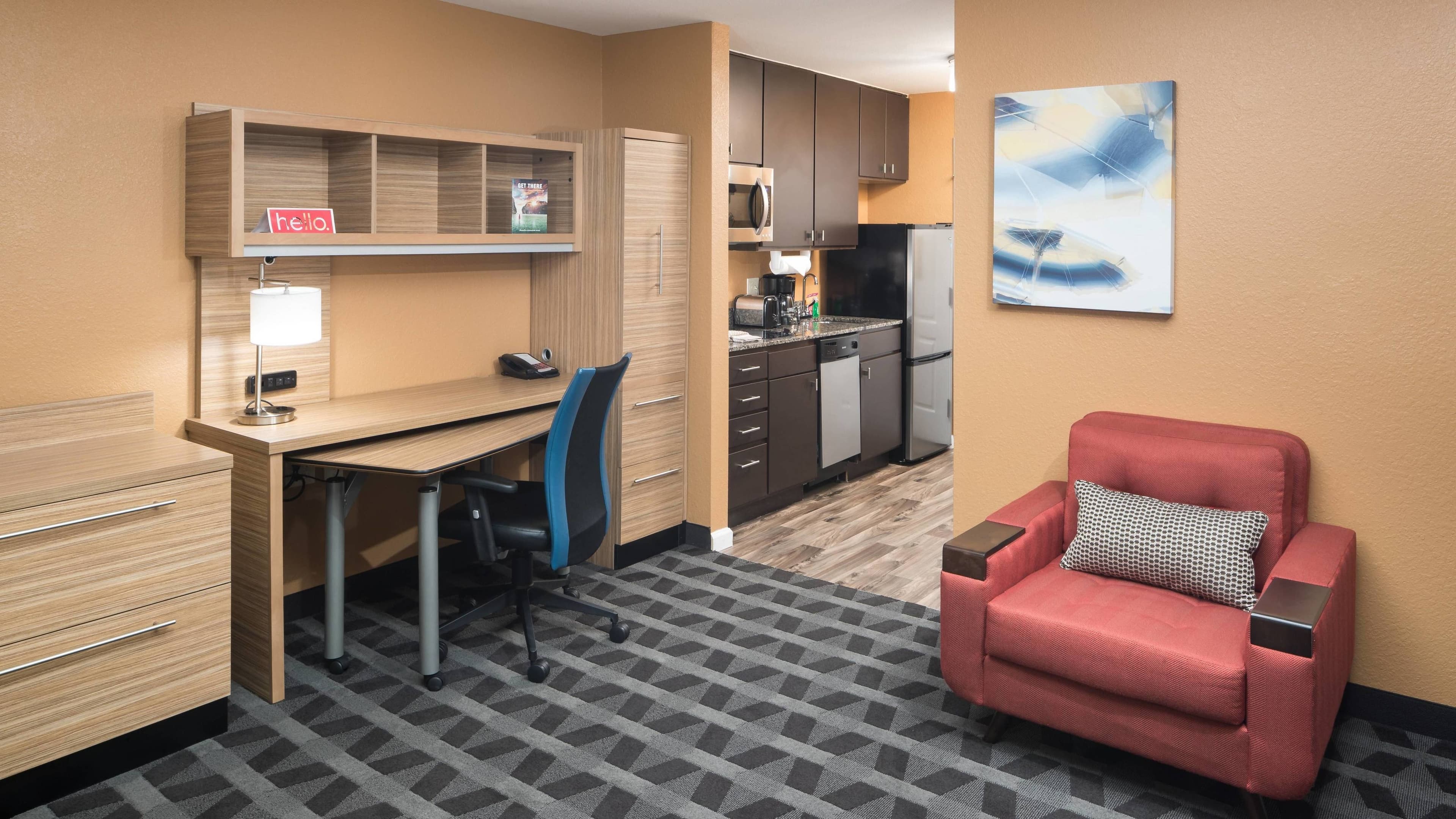 1 Bedroom Suite - Image 2