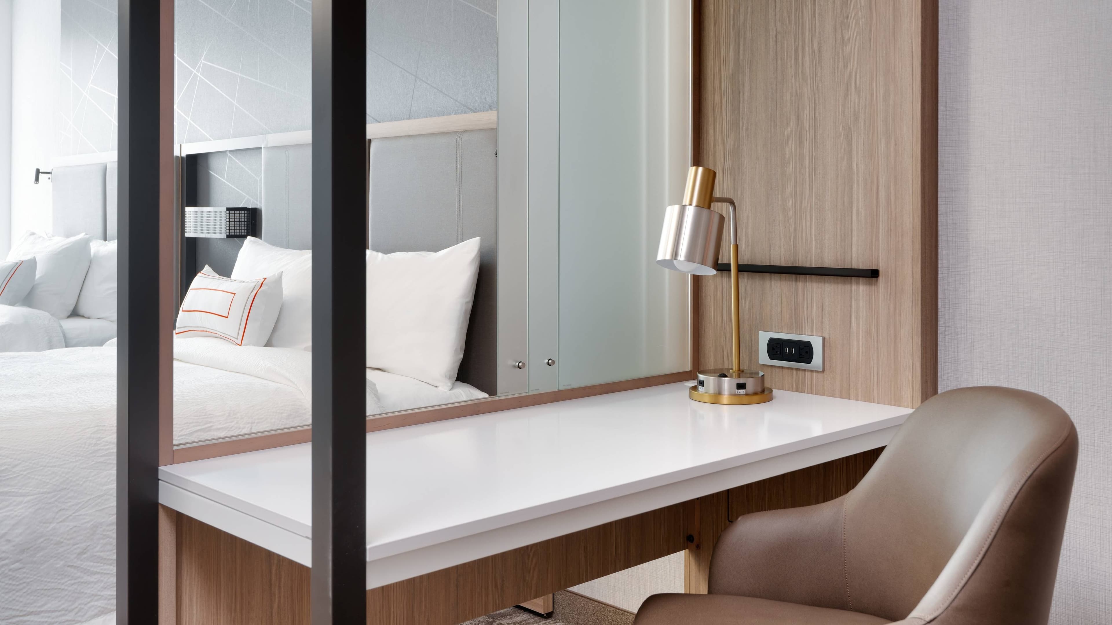 Suite - Image 3