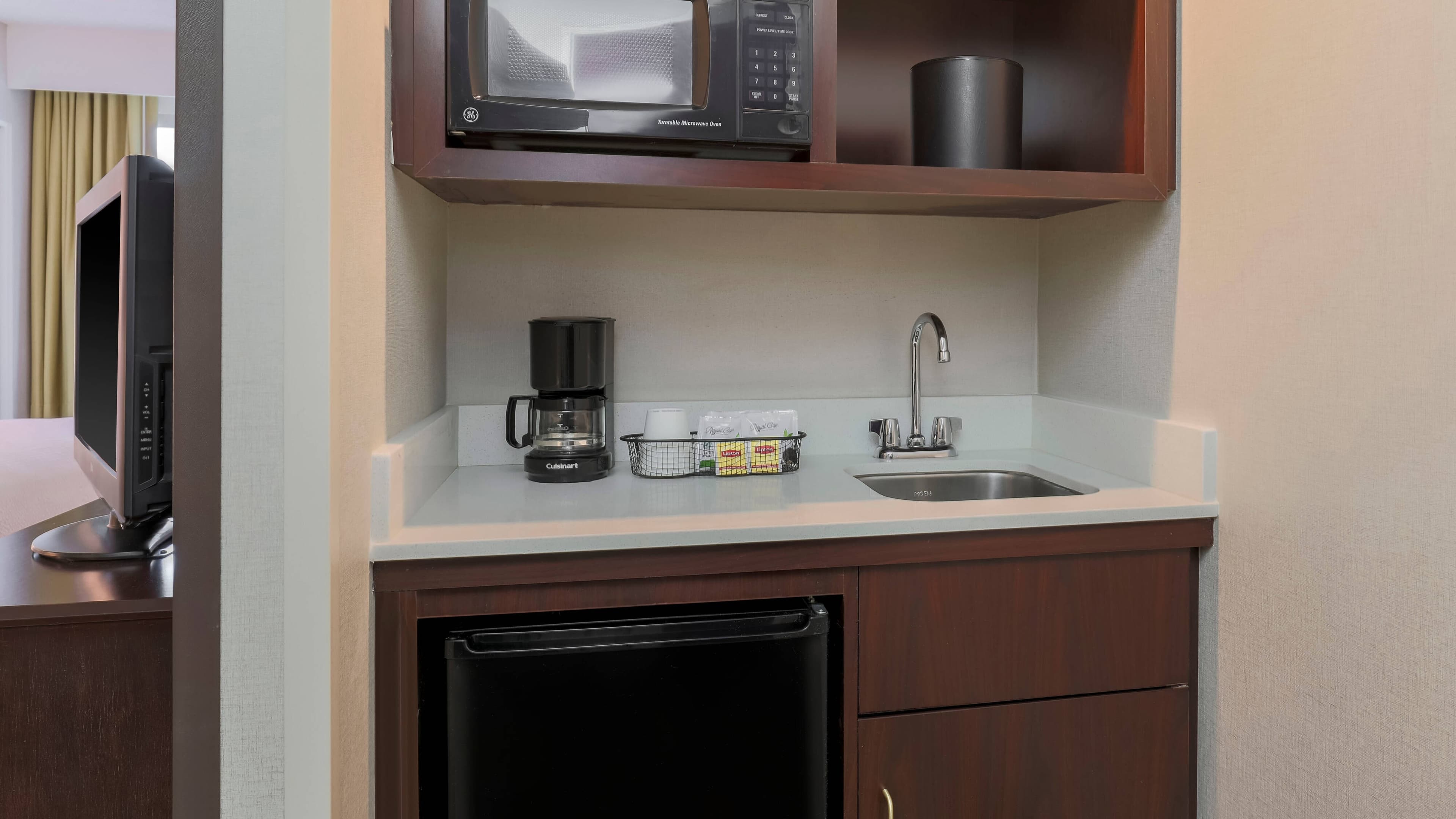 Suite - Image 3