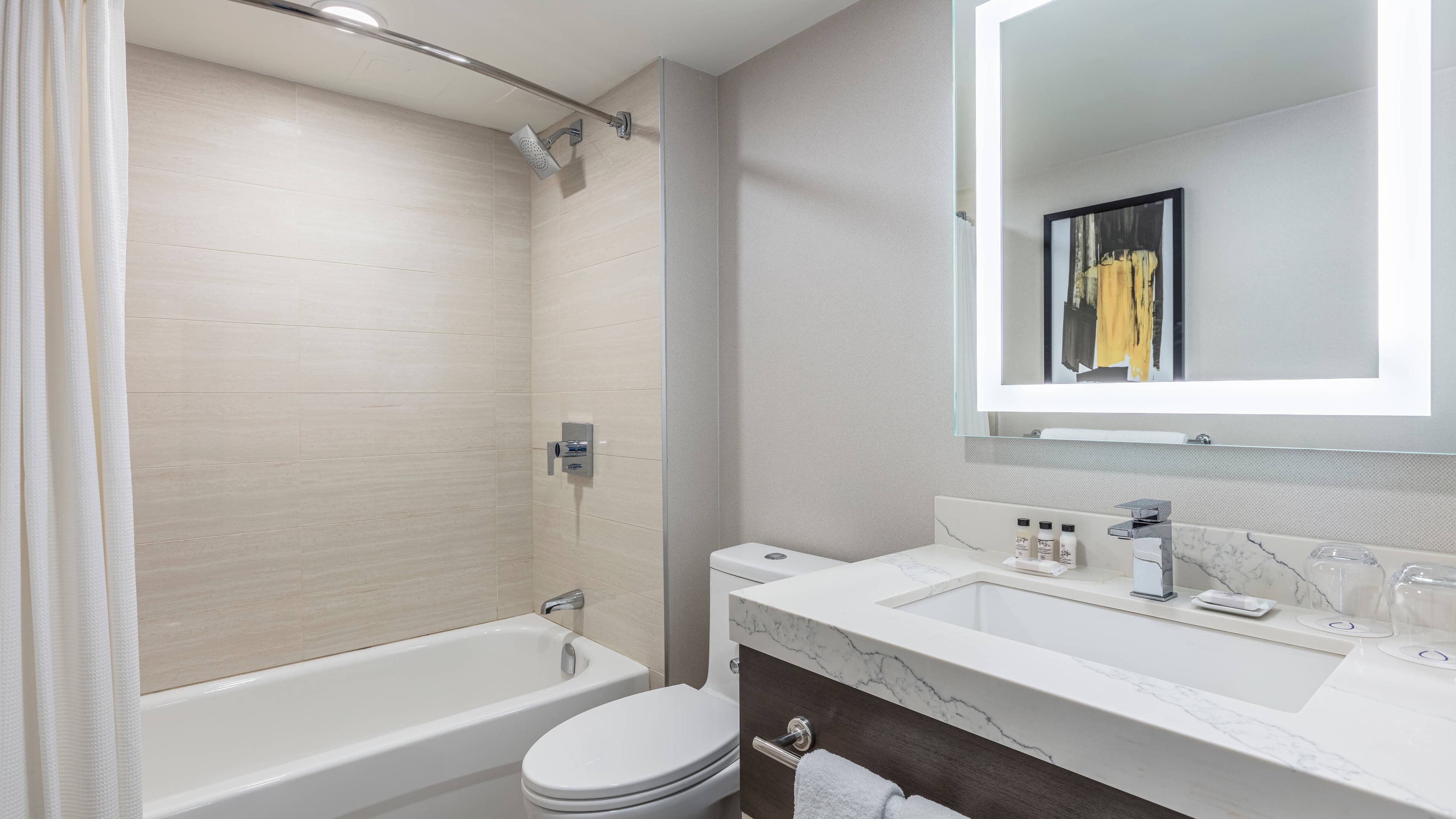 Suite - Image 5