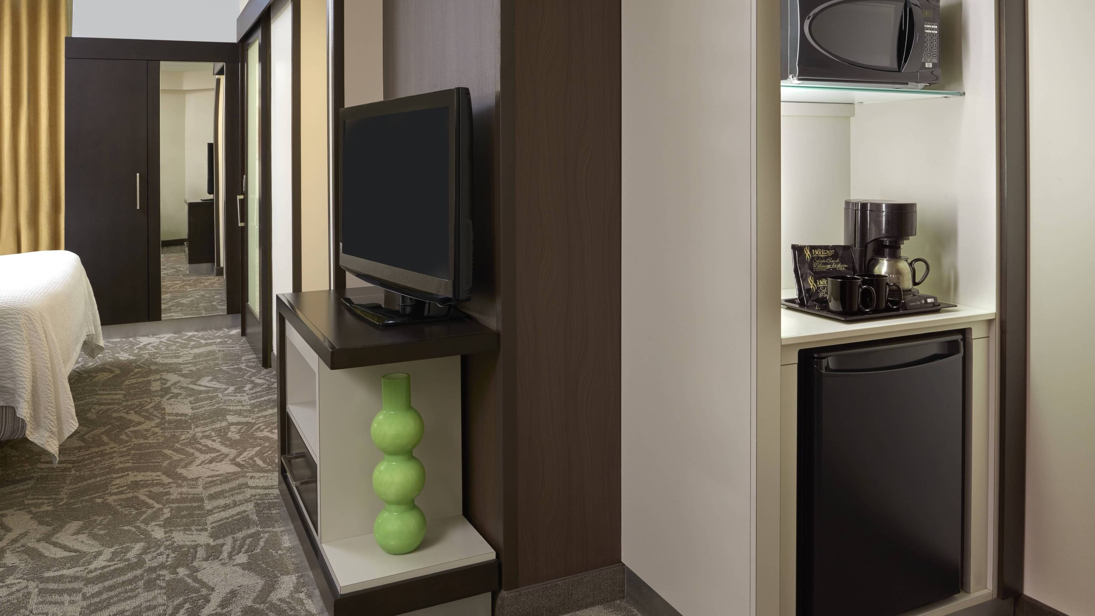 Suite - Image 3