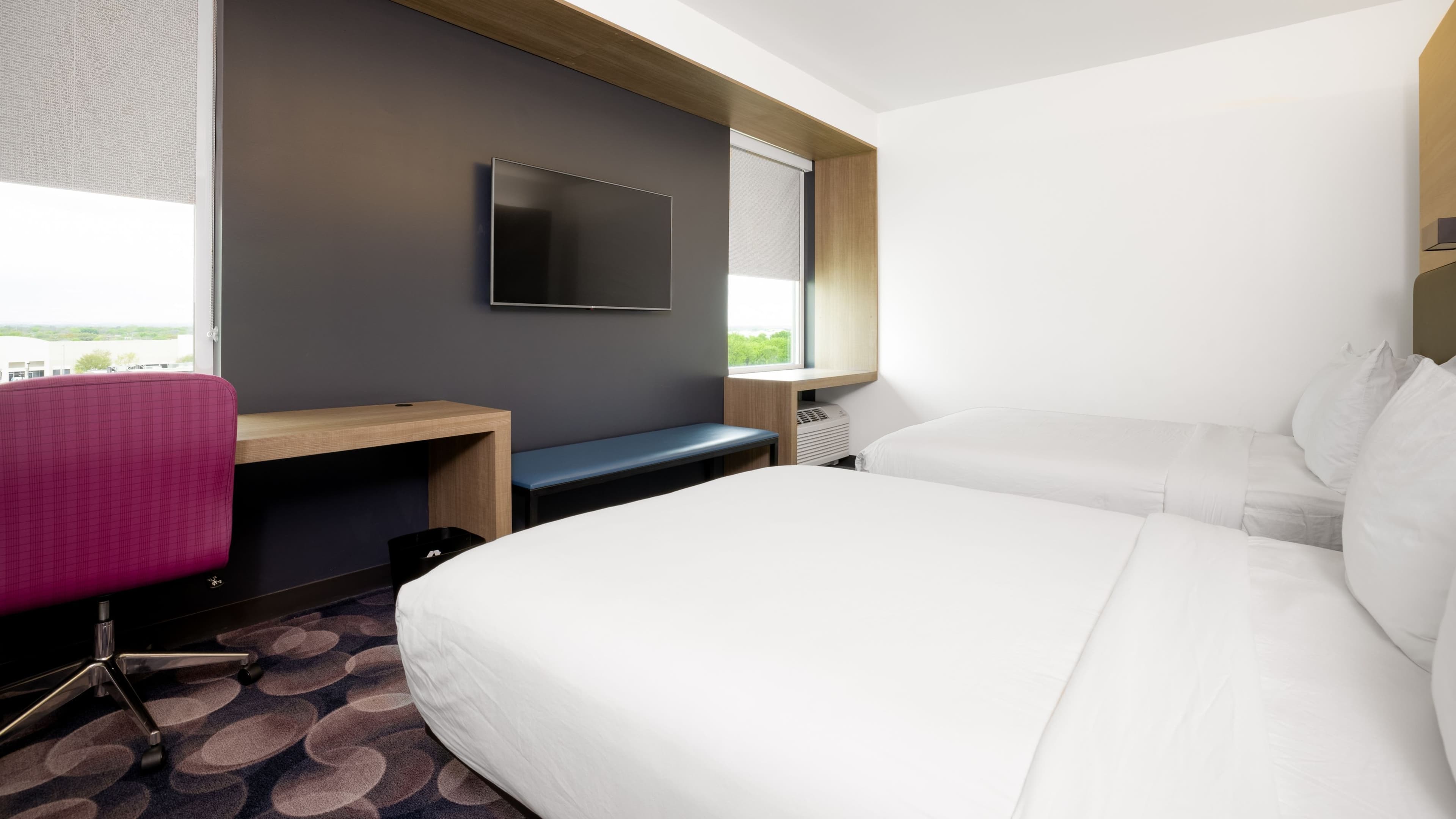 Aloft - Image 3