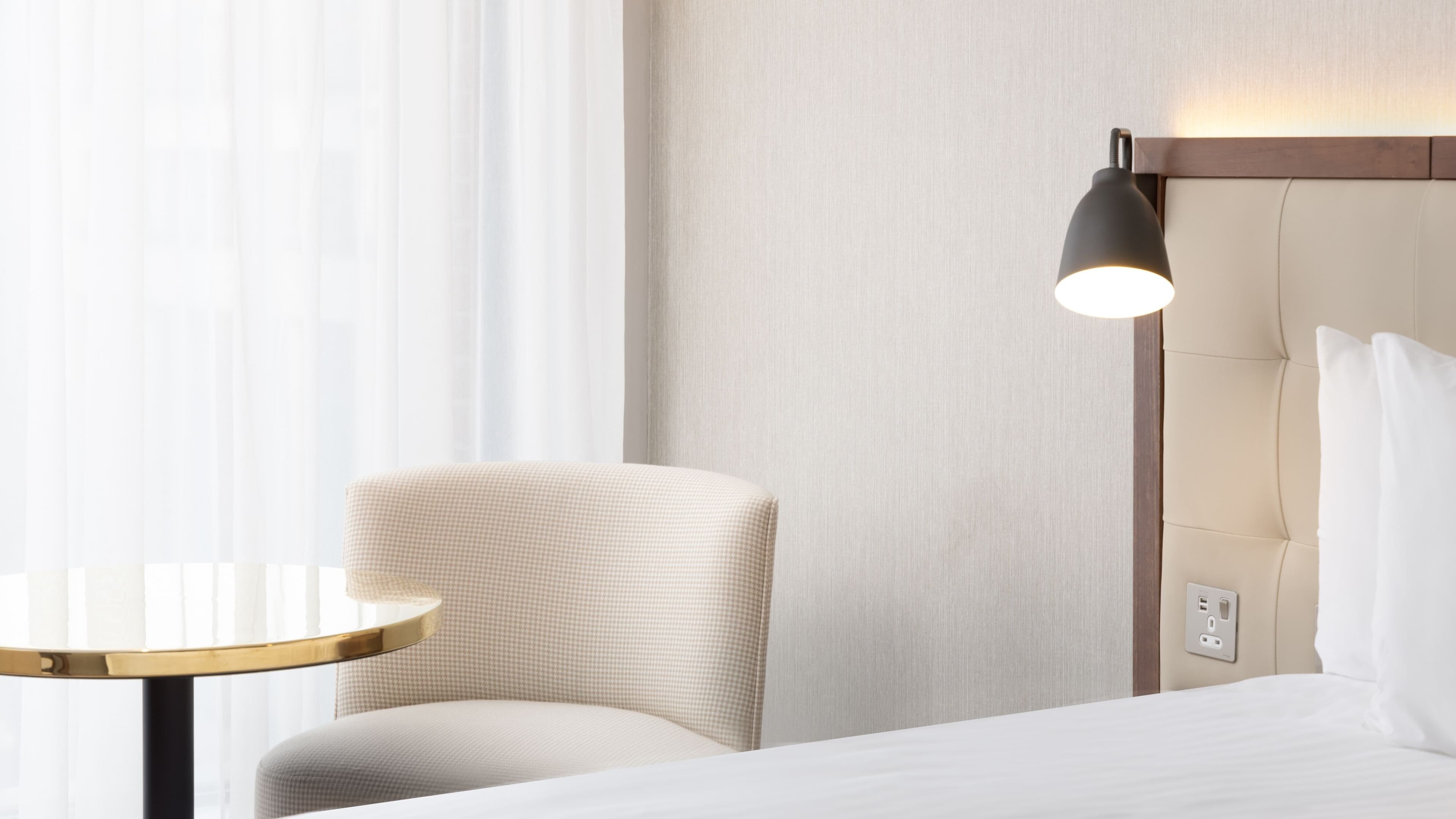 Standard - Image 6