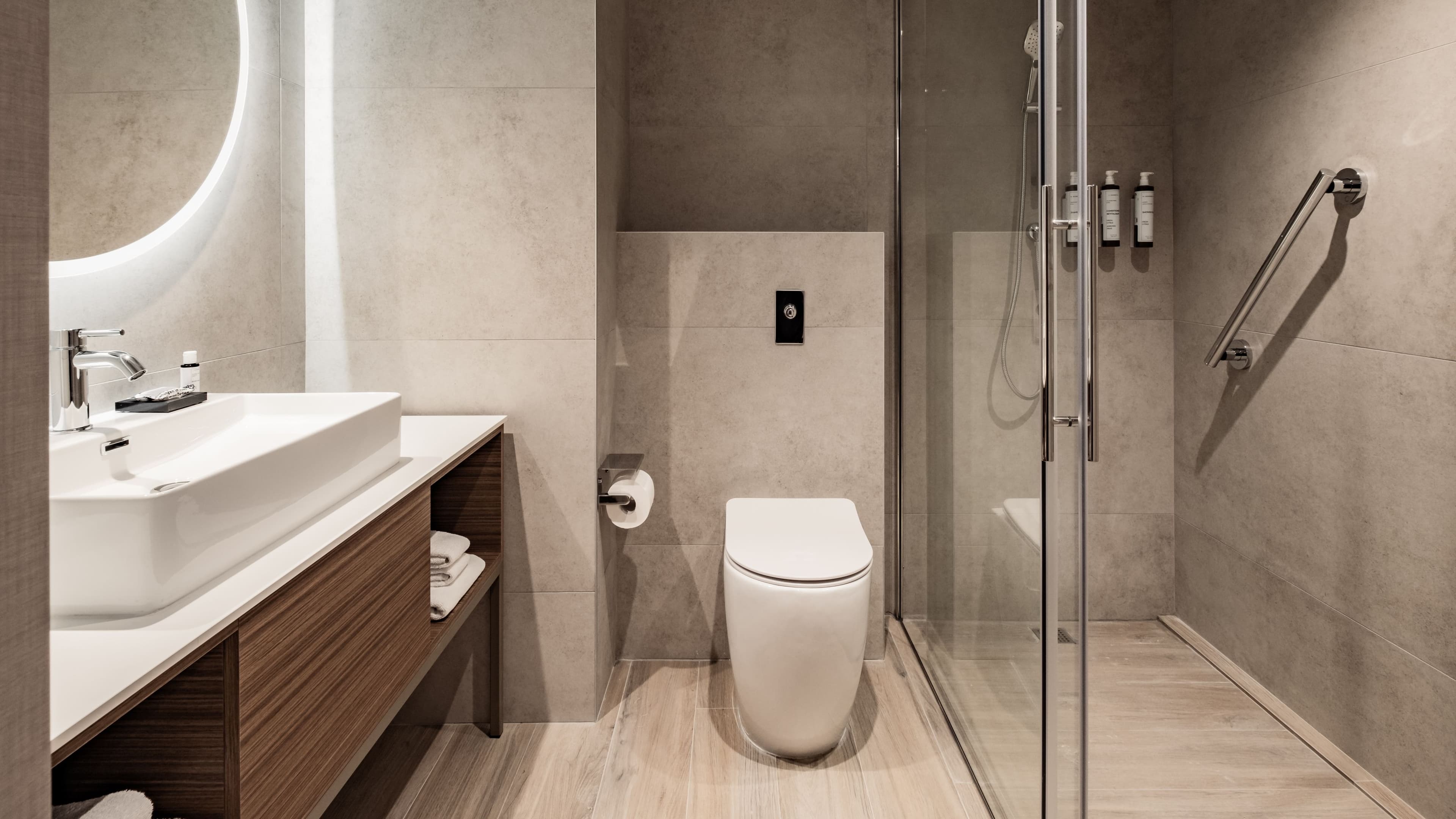 Standard - Image 5