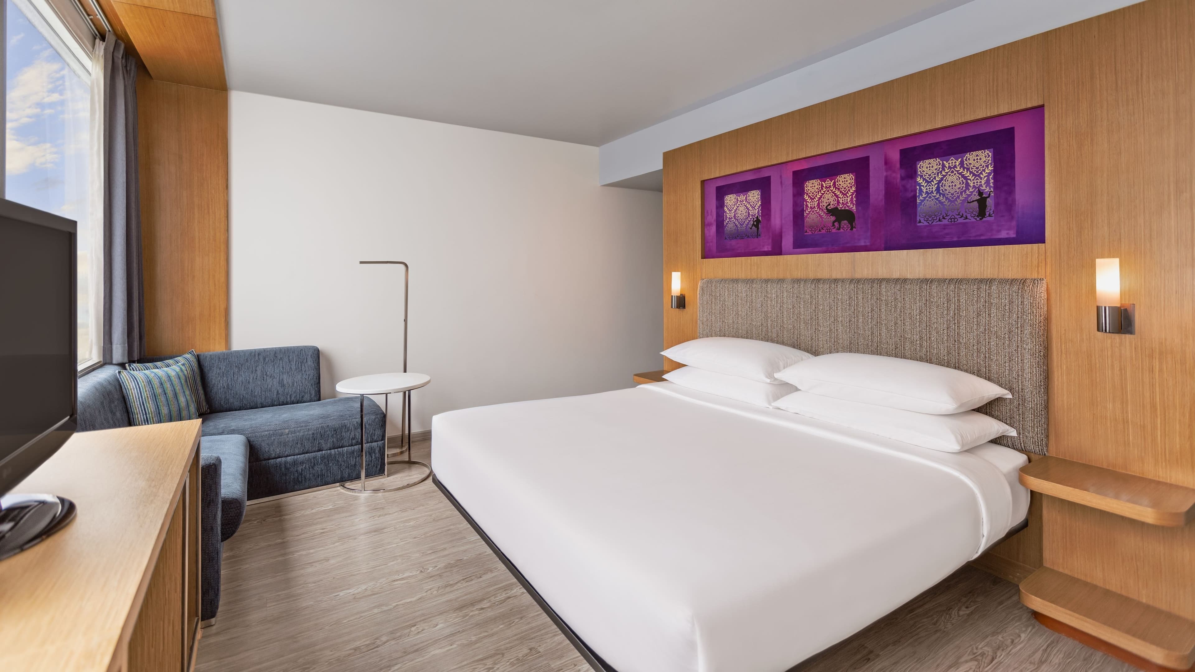 Chic Room - Image 1