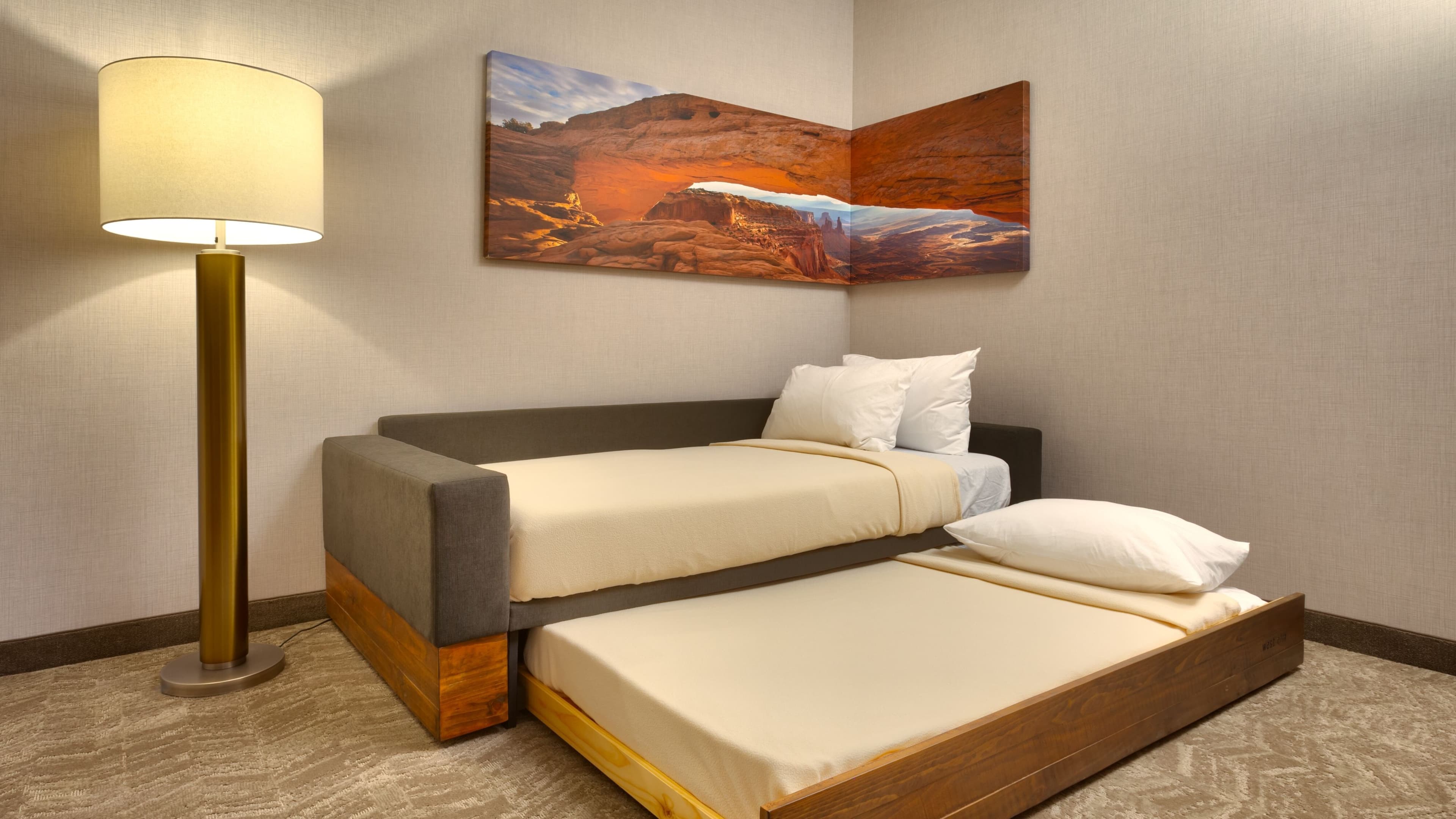 Suite - Image 4