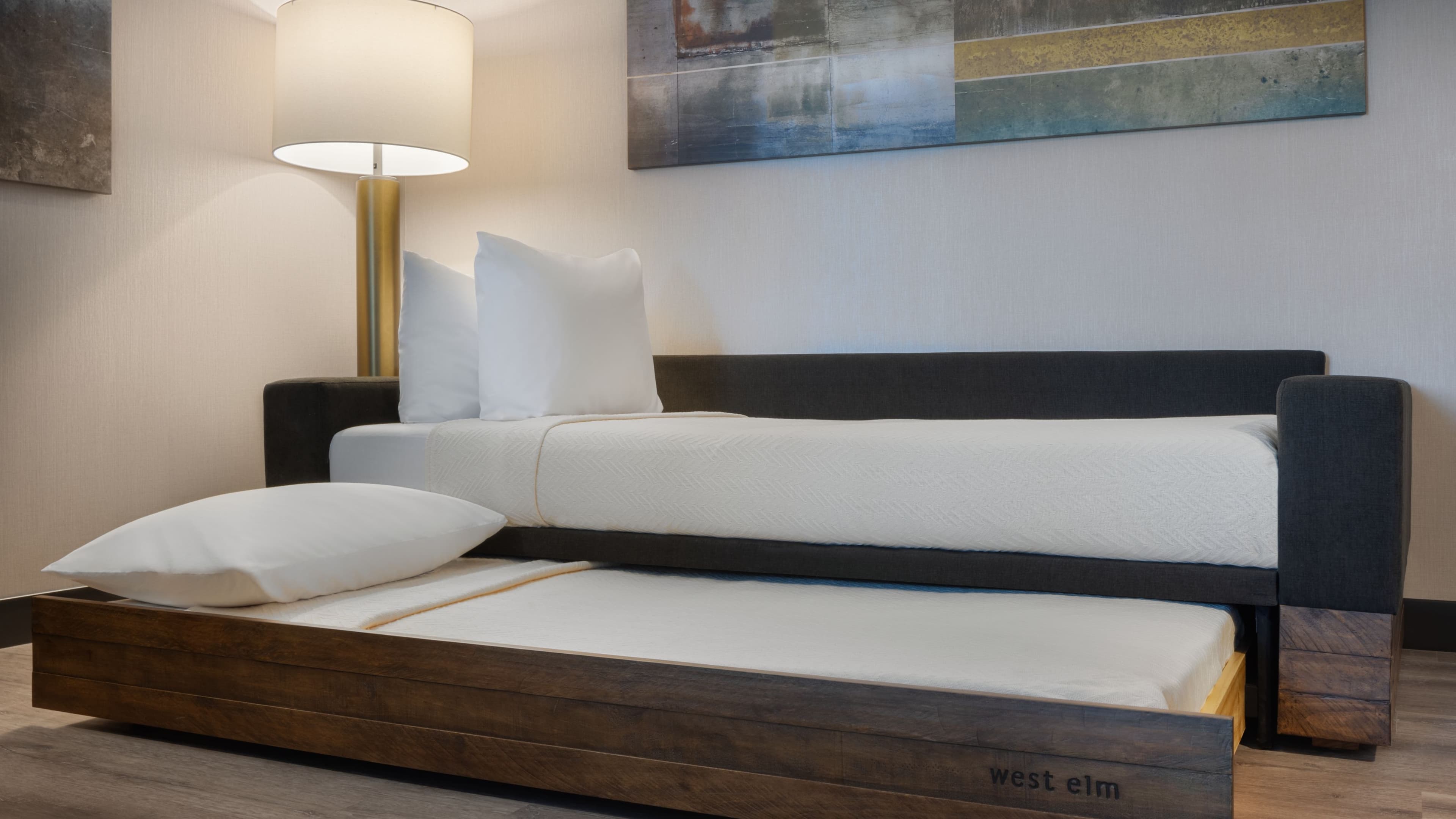 Suite - Image 3