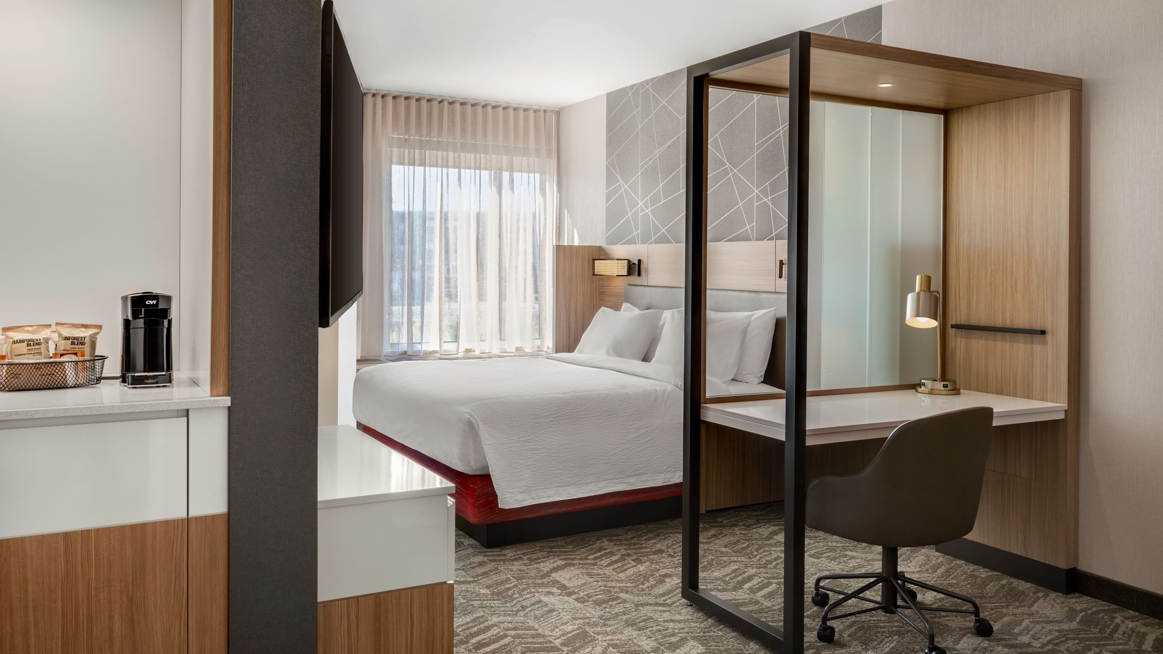Suite - Image 3